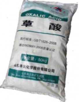 乙醛酸乙酯的合成方法及其在日用化學(xué)產(chǎn)品制造中的應(yīng)用